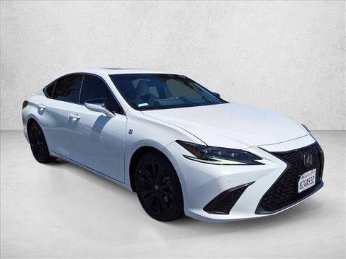 Used 2022 Lexus ES 350 F Sport w/ Accessory Package FWD image 3