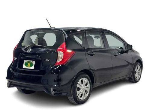 Used 2018 Nissan Versa Note SV FWD image 2
