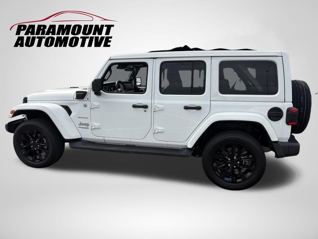 Used 2022 Jeep Wrangler Unlimited Sahara w/ Cold Weather Group AWD/4WD image 8