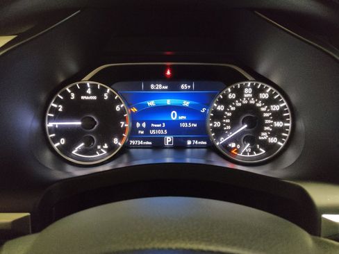 Used 2016 Nissan Murano S w/ Navigation Package image 23