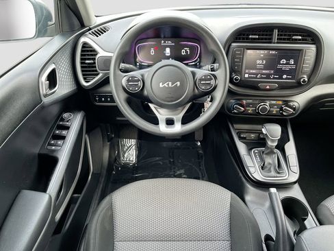 Certified 2024 Kia Soul LX w/ Option Group 015 image 19