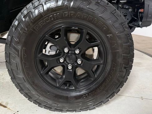 Certified 2020 Jeep Wrangler Unlimited Sport image 9