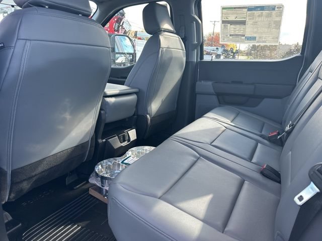 New 2026 Ford F250 XL w/ XL Chrome Package RWD image 16