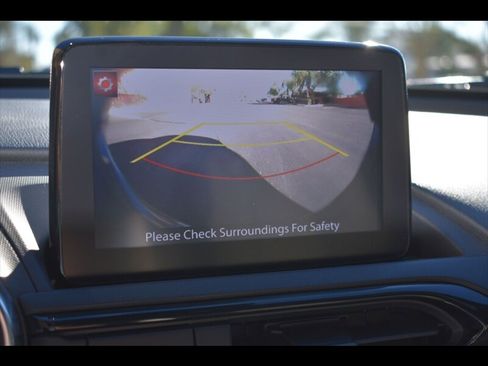 Used 2021 MAZDA MX-5 Miata RF Grand Touring image 17