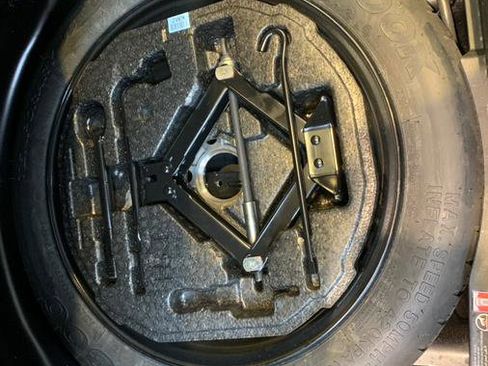 Used 2022 Genesis G70 3.3T w/ Sport Advanced Package image 46