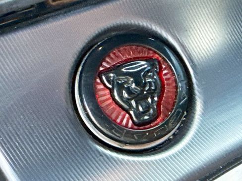 Used 2018 Jaguar F-TYPE R w/ Suedecloth Interior Package AWD/4WD image 30