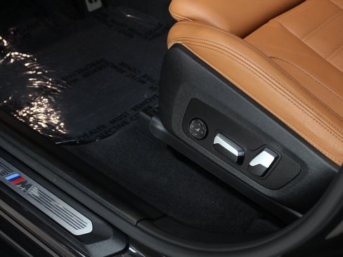 Used 2022 BMW X3 sDrive30i w/ M Sport Package 2 RWD image 33