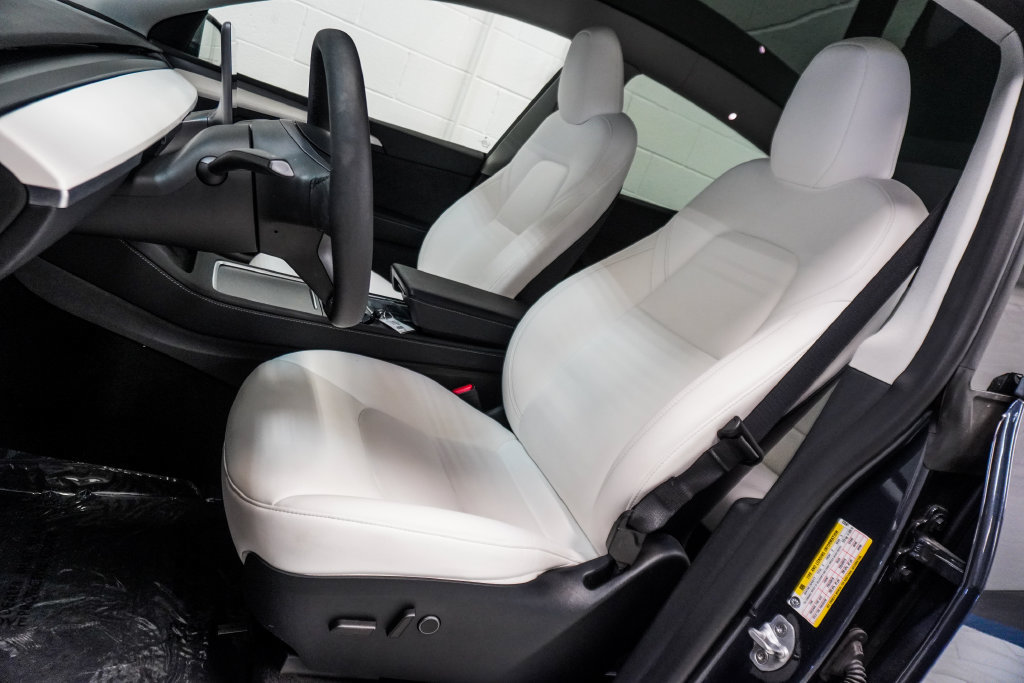 Used 2024 Tesla Model Y Long Range AWD/4WD image 6