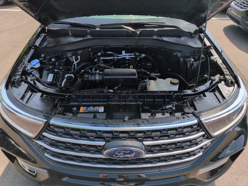 Certified 2023 Ford Explorer XLT w/ Equipment Group 202A AWD/4WD image 50