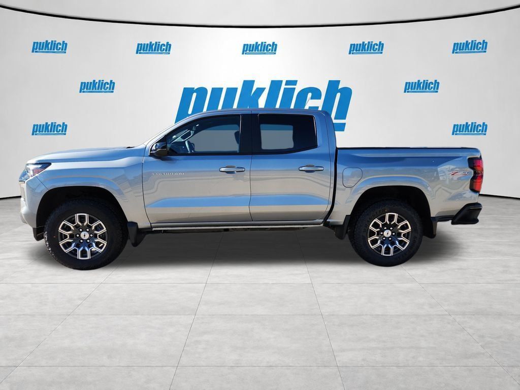New 2026 Chevrolet Colorado Z71 w/ Z71 Convenience Package 2 AWD/4WD image 2
