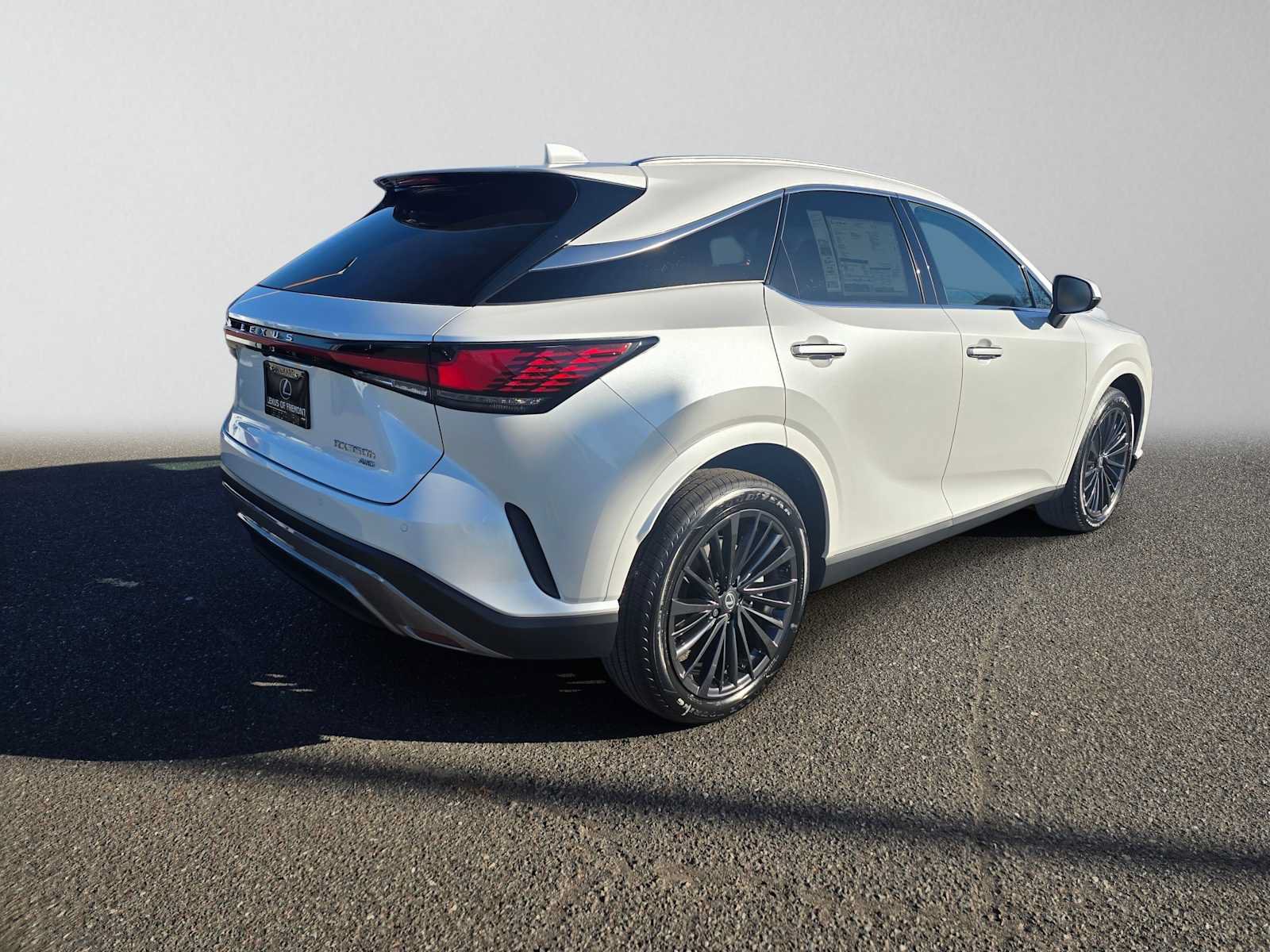 New 2026 Lexus RX 350h AWD/4WD image 3