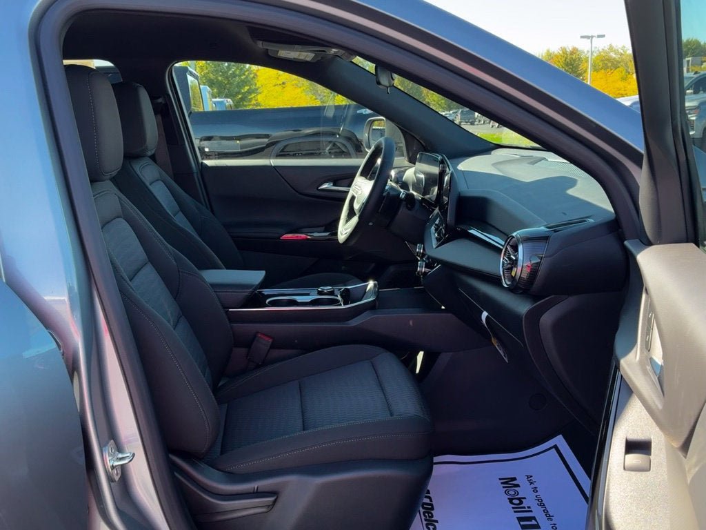 New 2027 Chevrolet Equinox LT AWD/4WD image 24