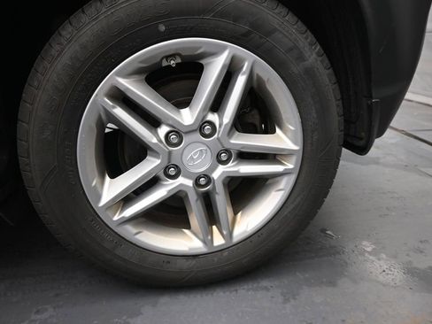 Used 2020 Hyundai Kona SE AWD/4WD image 15