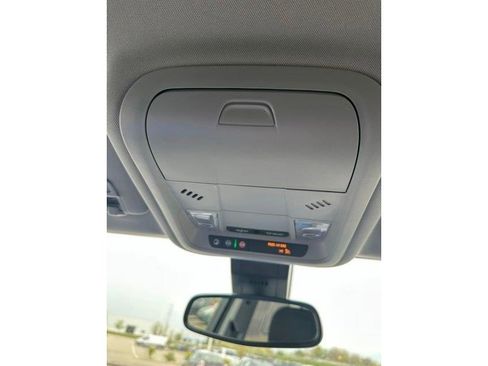 Used 2023 GMC Terrain SLE w/ Driver Convenience Package FWD image 29