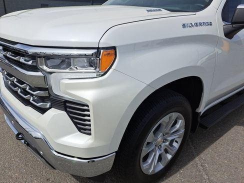 Certified 2025 Chevrolet Silverado 1500 LTZ w/ LTZ Convenience Package II image 23
