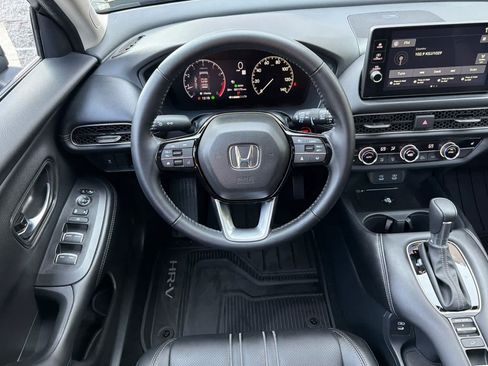 Used 2026 Honda HR-V EX-L image 16