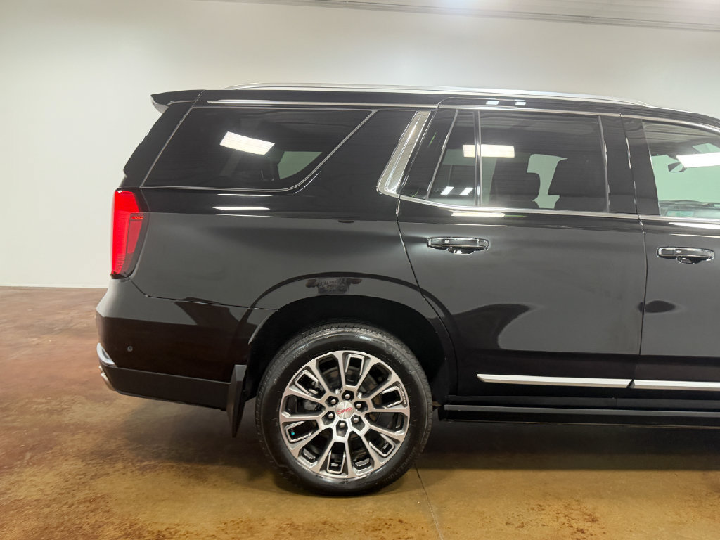 Used 2025 GMC Yukon Denali w/ Denali Reserve Package AWD/4WD image 33