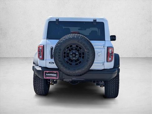 New 2026 Ford Bronco Badlands AWD/4WD image 8