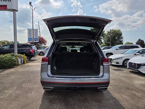 Used 2026 Volkswagen Atlas SE w/ Panoramic Sunroof Package FWD image 28