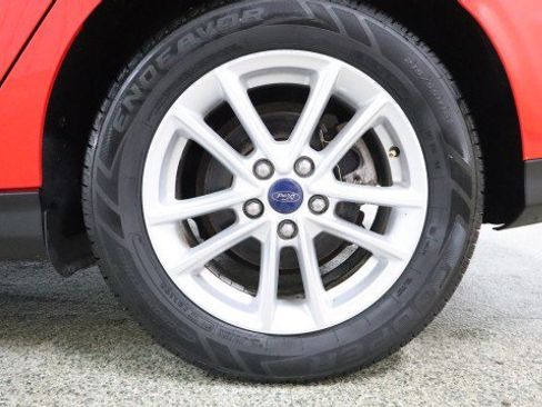 Used 2017 Ford Focus SE FWD image 21