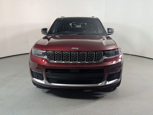 Used 2023 Jeep Grand Cherokee L Summit image 2