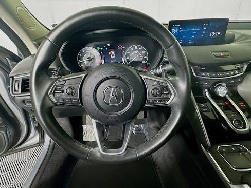 Used 2023 Acura TLX FWD image 15