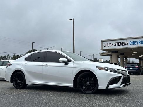 Used 2023 Toyota Camry XSE image 28