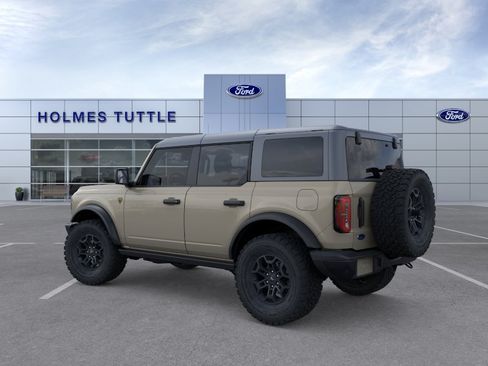 New 2026 Ford Bronco Badlands AWD/4WD image 4