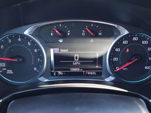 Used 2018 Chevrolet Equinox LT image 43