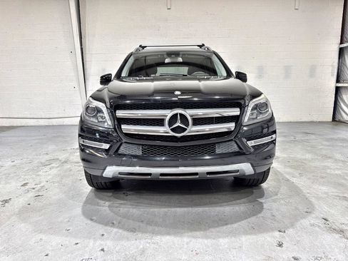 Used 2016 Mercedes-Benz GL 450 4MATIC image 12