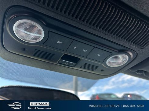 Used 2013 Volkswagen Beetle TDI FWD image 24
