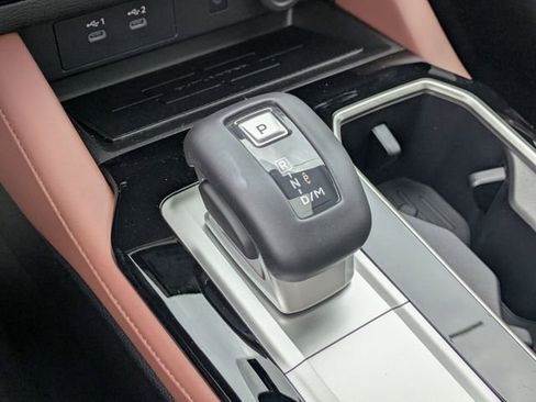 New 2025 Mitsubishi Outlander SEL image 24