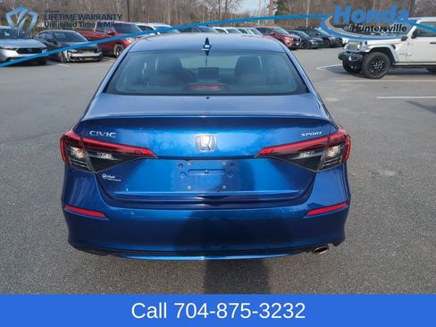 Used 2023 Honda Civic Sport image 7