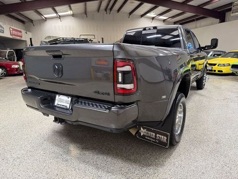 Used 2022 RAM 3500 Laramie w/ Night Edition AWD/4WD image 7