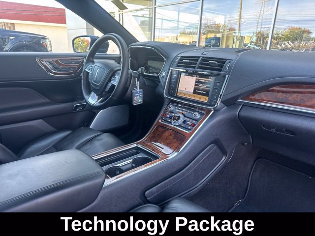 Used 2017 Lincoln Continental Reserve w/ Luxury Package AWD/4WD image 20