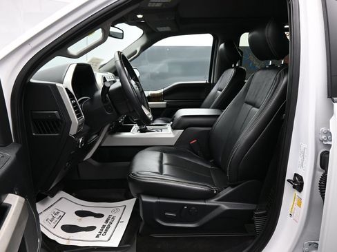 Used 2020 Ford F150 Lariat w/ Equipment Group 502A Luxury AWD/4WD image 9
