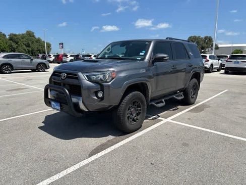 Used 2020 Toyota 4Runner TRD Off-Road Premium w/ Moonroof Package AWD/4WD image 1