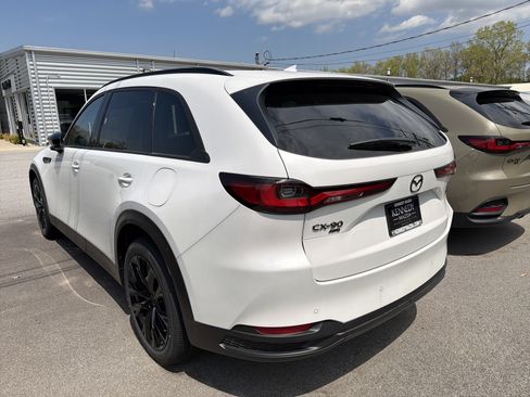 New 2026 MAZDA CX-90 Plug-In Hybrid w/Premium Sport AWD/4WD image 20