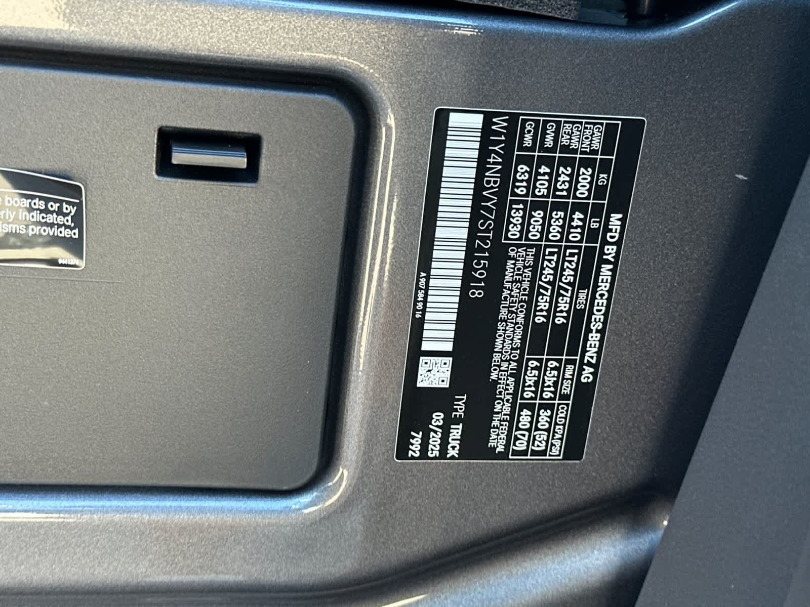 New 2025 Mercedes-Benz Sprinter 2500 image 34