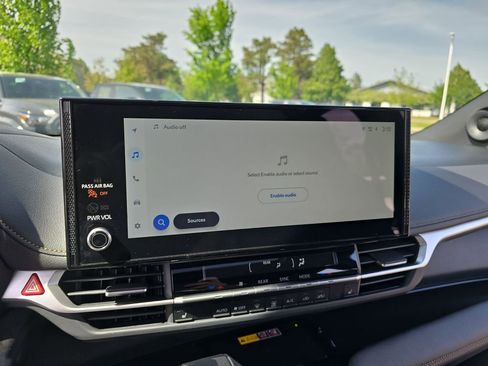 Certified 2025 Toyota Sienna XLE Woodland Edition AWD/4WD image 26