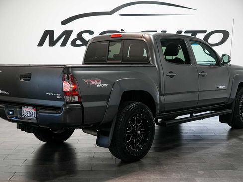 Used 2013 Toyota Tacoma PreRunner w/ TRD Sport Pkg RWD image 4