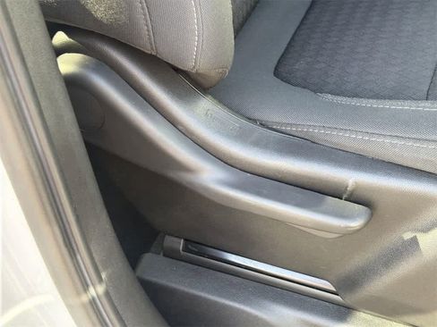 Used 2022 Chevrolet Silverado 2500 LT w/ Fleet Comfort Package image 40