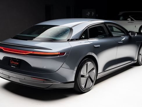 Used 2025 Lucid Air Pure image 33