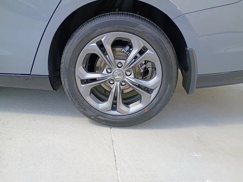 New 2026 Honda Accord EX-L image 3