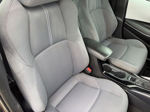 Used 2021 Toyota Corolla SE image 26