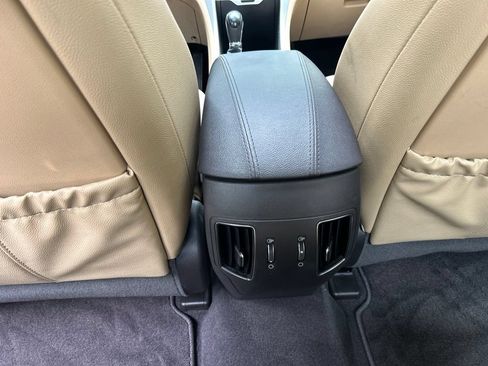 Used 2011 Hyundai Sonata Limited w/ Navigation Pkg 5 FWD image 26
