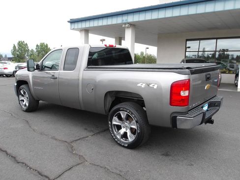 Used 2013 Chevrolet Silverado 1500 LT w/ All-Star Edition AWD/4WD image 3
