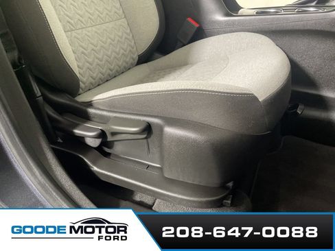 Used 2022 Chevrolet Equinox LS AWD/4WD image 24