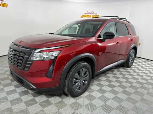 New 2026 Nissan Pathfinder SV image 1