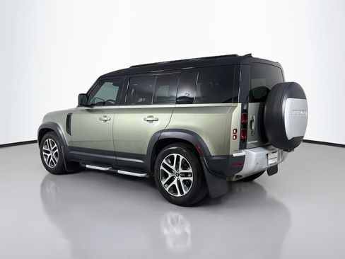 Used 2022 Land Rover Defender 110 S AWD/4WD image 7
